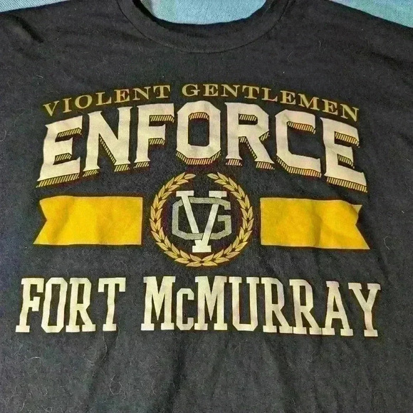 Violent Gentlemen Fort McMurray XXL  T-Shirt - Picture 4 of 4